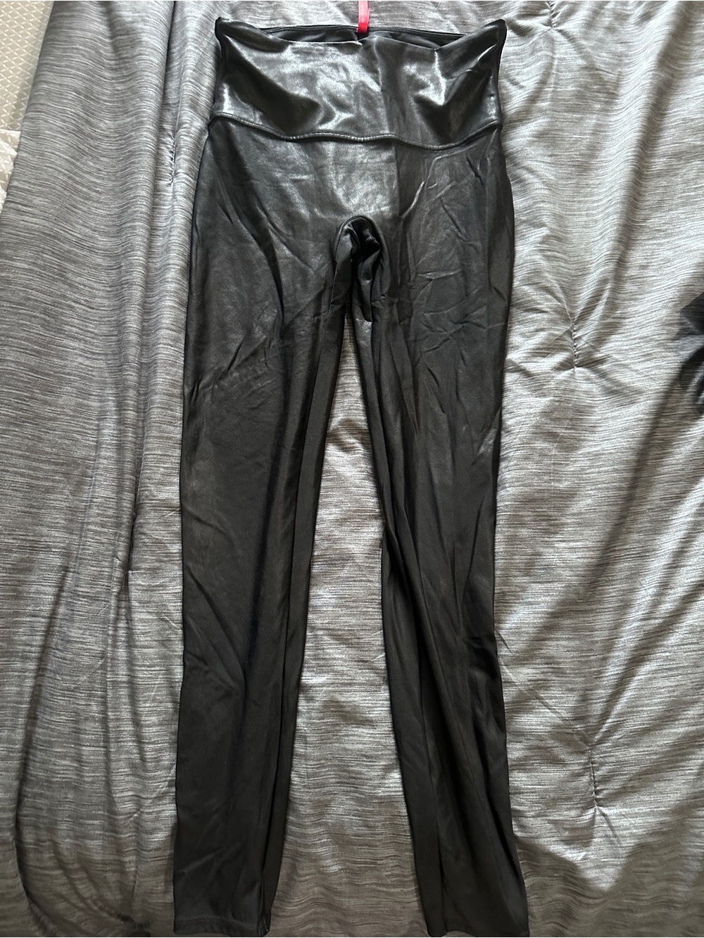 SPANX Black Women’s High-Rise Shine Leggings